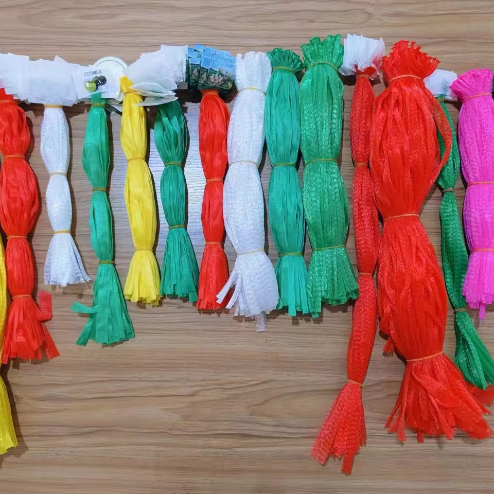 Various color mesh bags for potato onion garlic corn cabbage packing bag