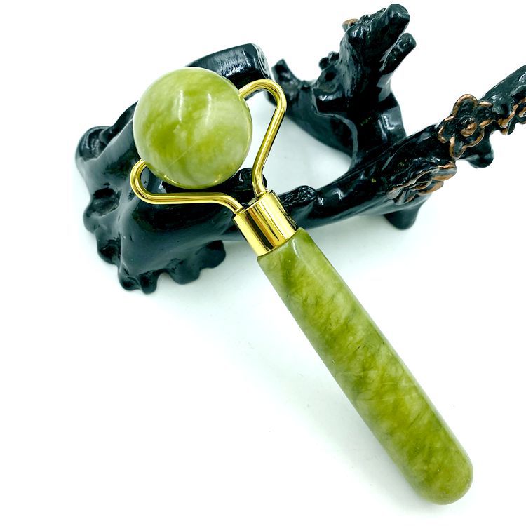 Cheap new arrival Natural Green jade roller facial face jade roller with Box For Face
