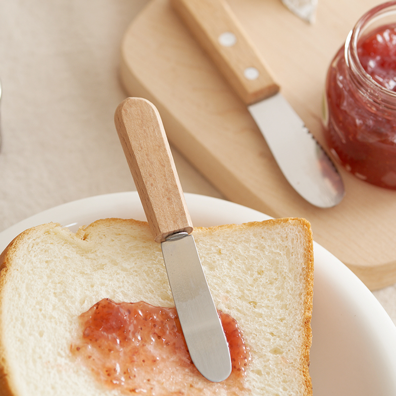 New Arrival Cute Jam Knife Stainless Steel Jagged Knives Cheese Dessert Butter Spreaders With Wooden Handle For Home 3247