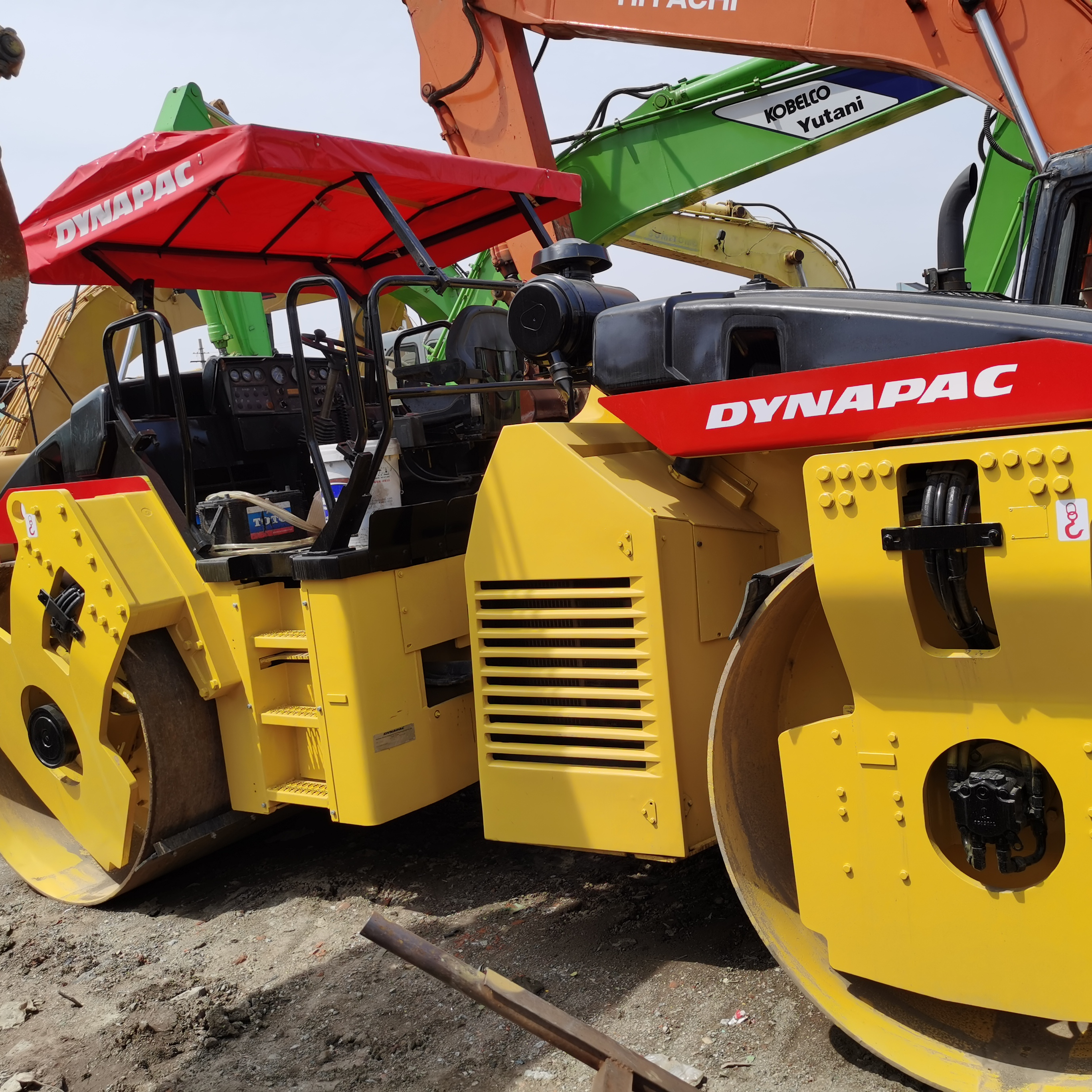 Дорожный каток Dynapac CC622