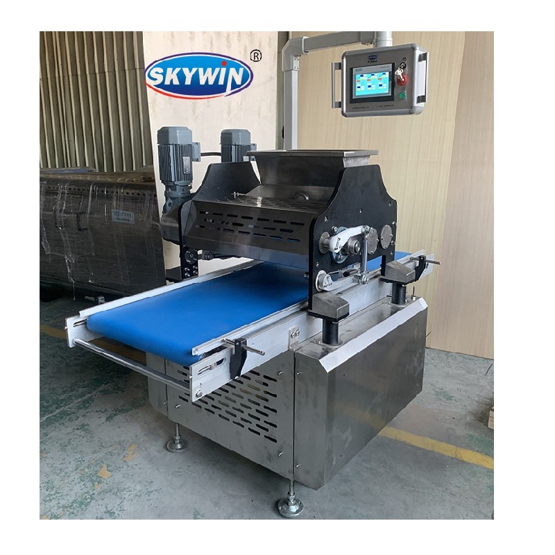 Tray Type Small Cookie Biscuit Making Machine Touch Screen Control Wire Cut And Deposit Machine Cookies Moulding Machine
