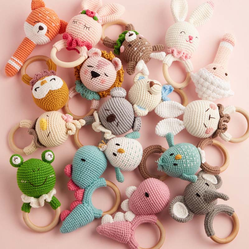 Crochet rattle knitting teether ring baby chew toy baby teething rattle amigurumi rattle baby Shower gift teething toys