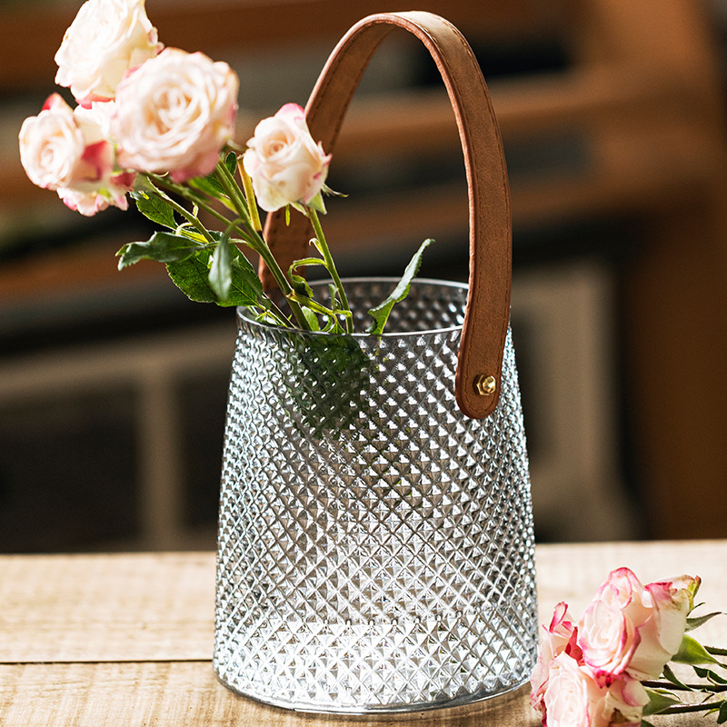 Wholesale 2021 glass modern unique flower vases for home decor