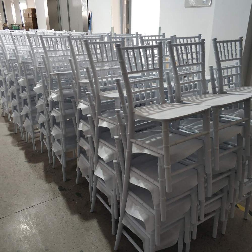 Популярные детские стулья chiavari для дня рождения
