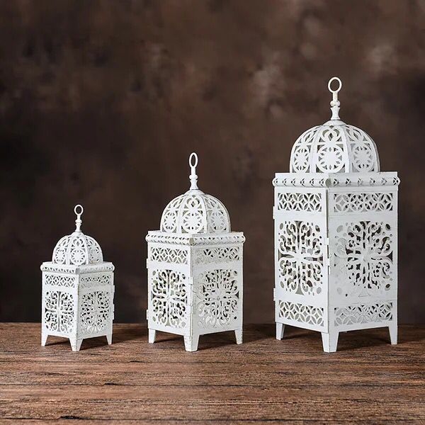 Classic Retro Fashion Iron Craft White Lantern Home Decoration Ornament Candle Holder Lantern