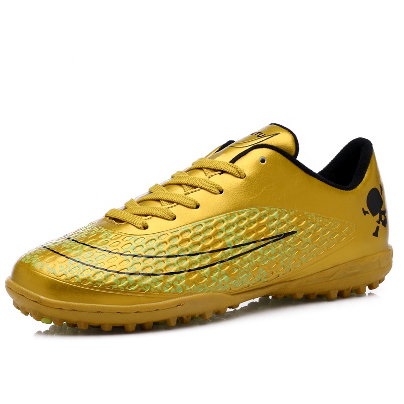 2021 Hot Sale Light Soccer Shoes Sport Soccer Boots Football Shoes