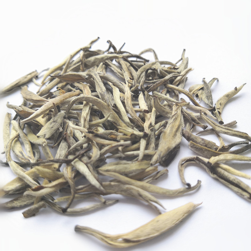 Стандарт ЕС Китайский знаменитый белый чай LooseTea наборе серебристых спиц из Бай Хао Инь Чжень