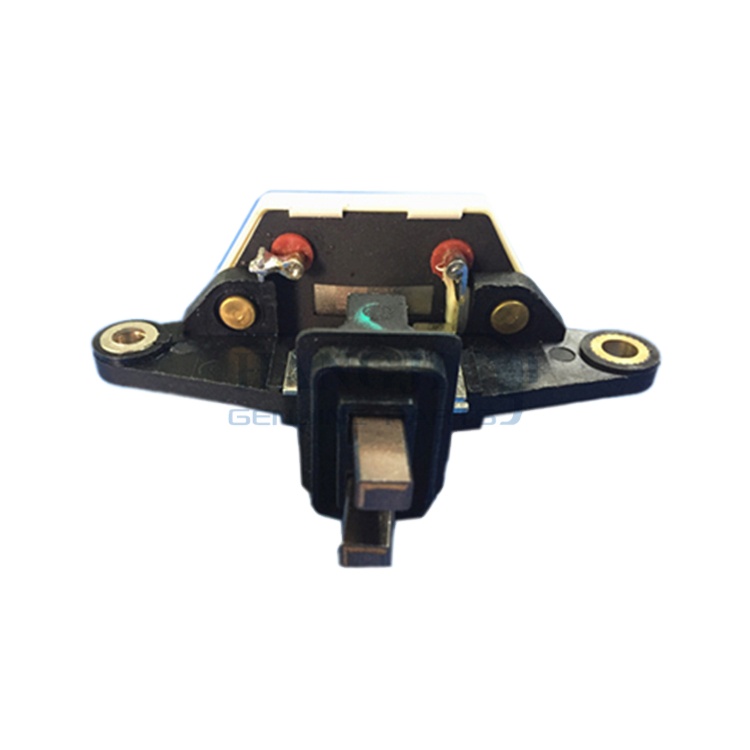 Yutong bus parts AVi136-5000-ZU voltage regulator for diesel alternator carbon bush