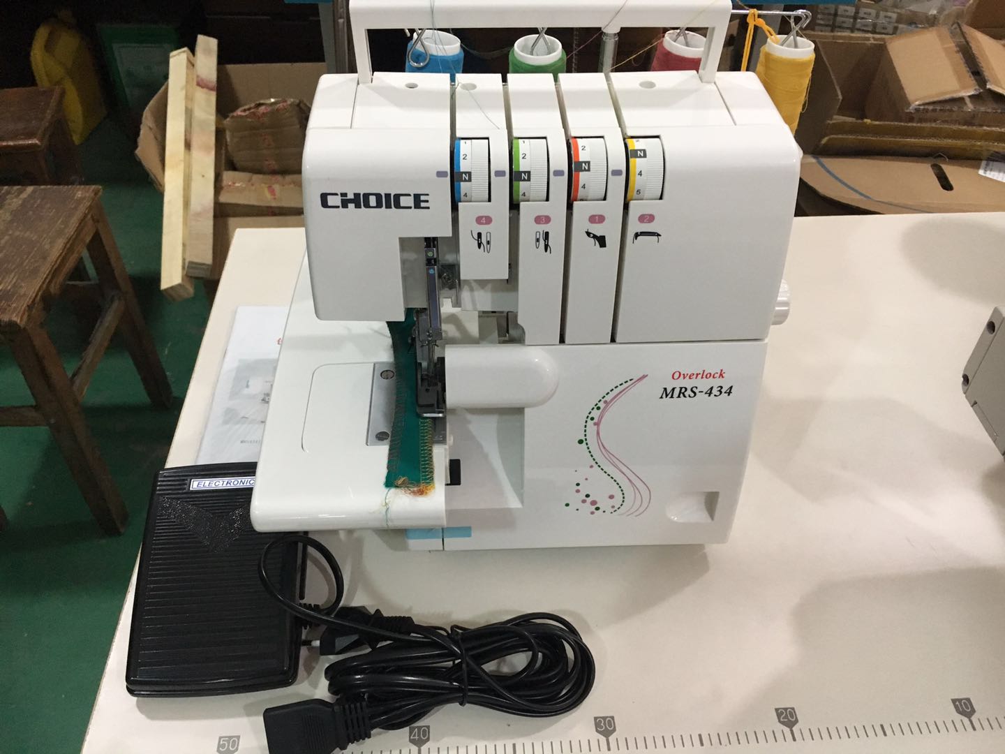 ROSEW GC434 Многофункциональный портативный оверлок швейная машина Бытовая Руководство