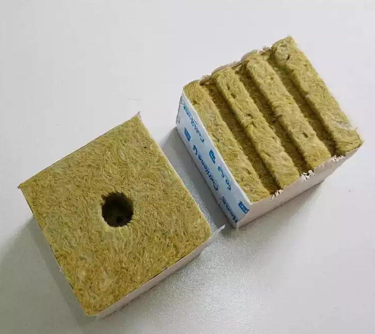 Natural Fiber 4x4 Seeding Rock Wool Grow Media Cubes Germination Hydroponic rock Mineral wool Sheet for Plant 10cm