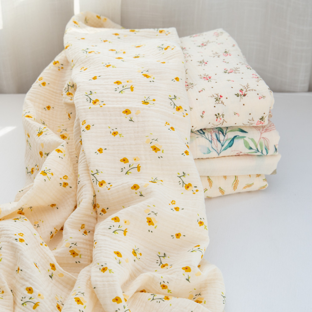 So soft and comfortable colorful little flower print 100 cotton muslin double gauze blanket fabric