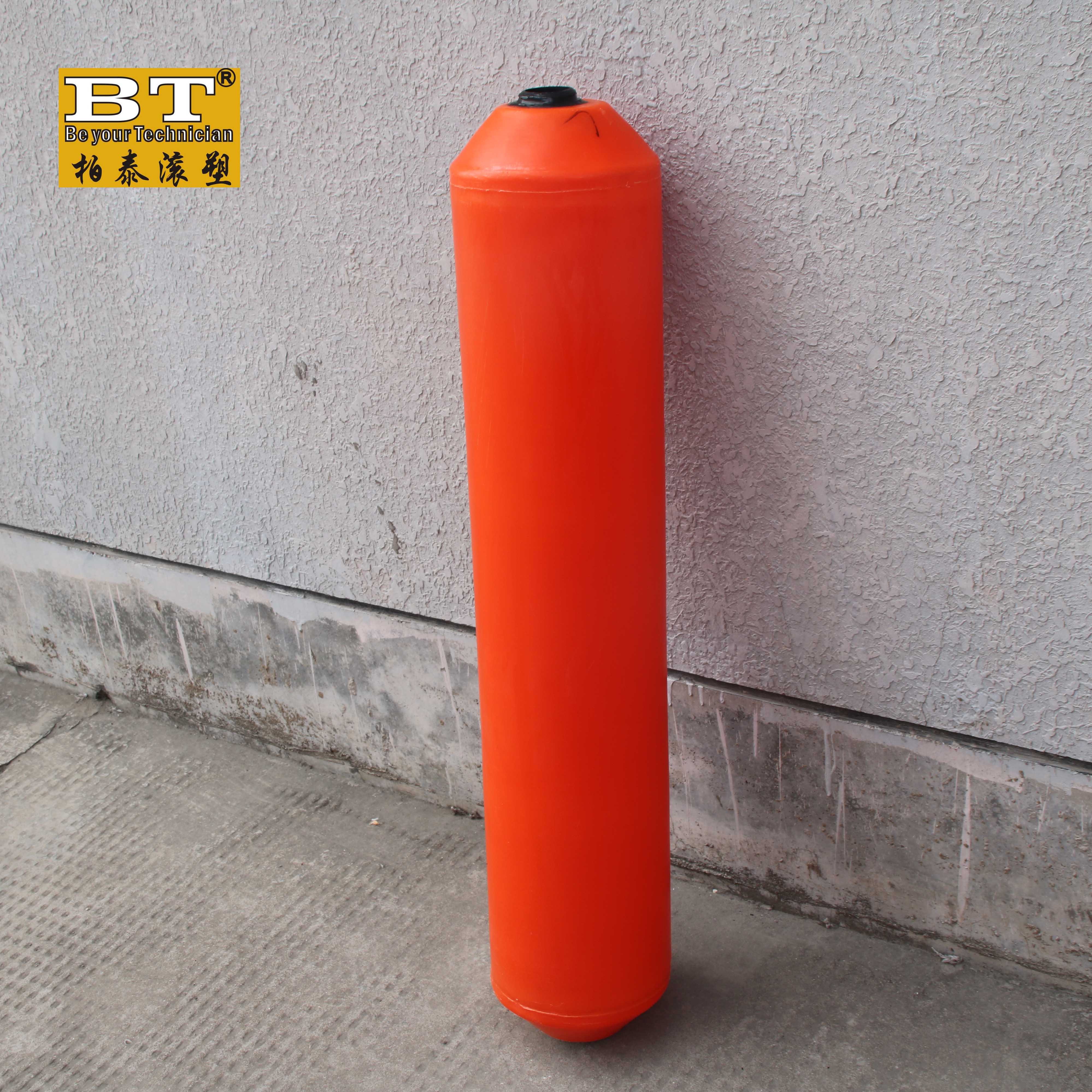 Floating demarcation line barrier to keep vessels away with rope cylinder plastic float buoy