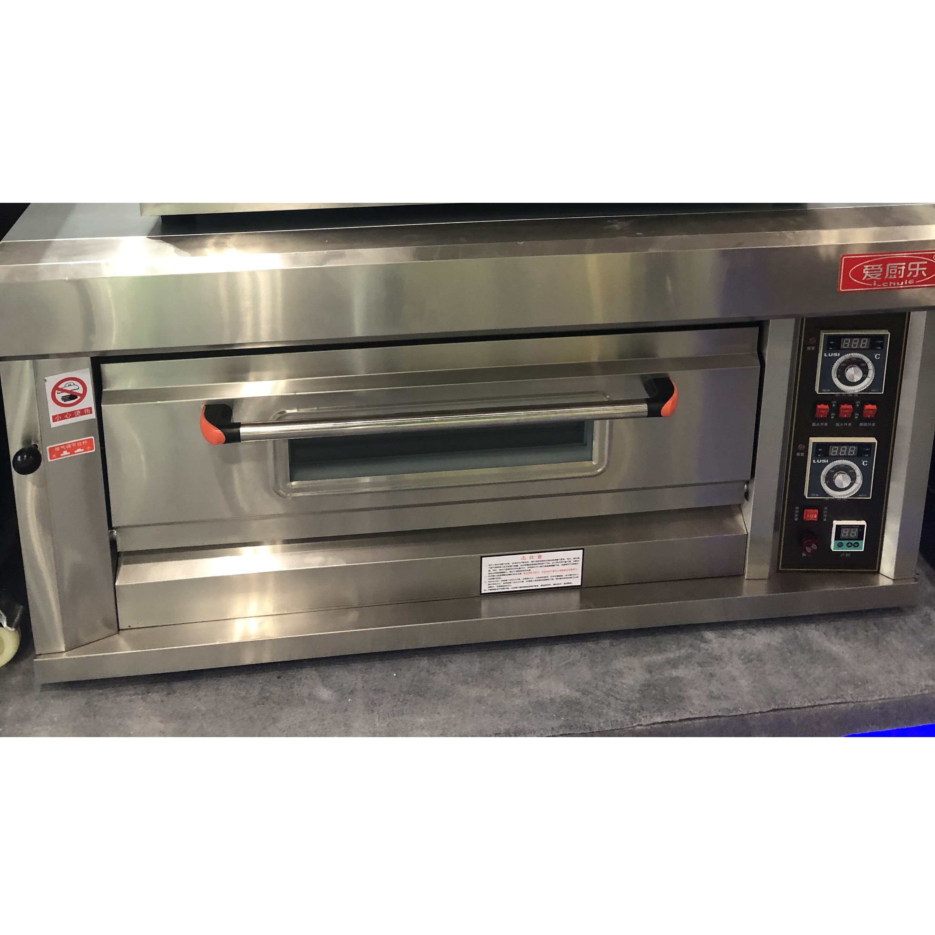 gas Baking Oven one deck two tray Commercial Gas Pizza Deck Oven for sale
