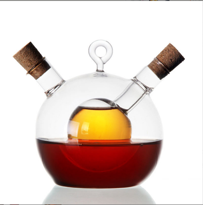 Glass Caster Oil and Vinegar Bottles of Soy Sauce Vinegar Bottle Oil Vinegar Cruet 2 Dispensers in 1 Kitchen Supplies Glass