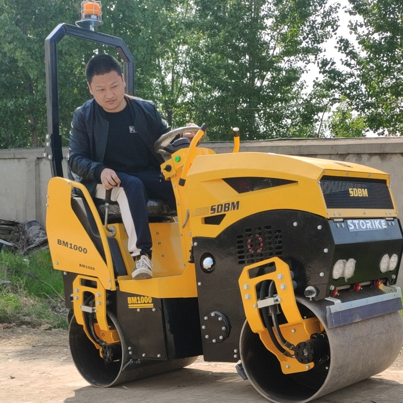 Новый вибрирующий двухбарабанный дорожный каток Benma design 1,5 тонн для дорожного строительства