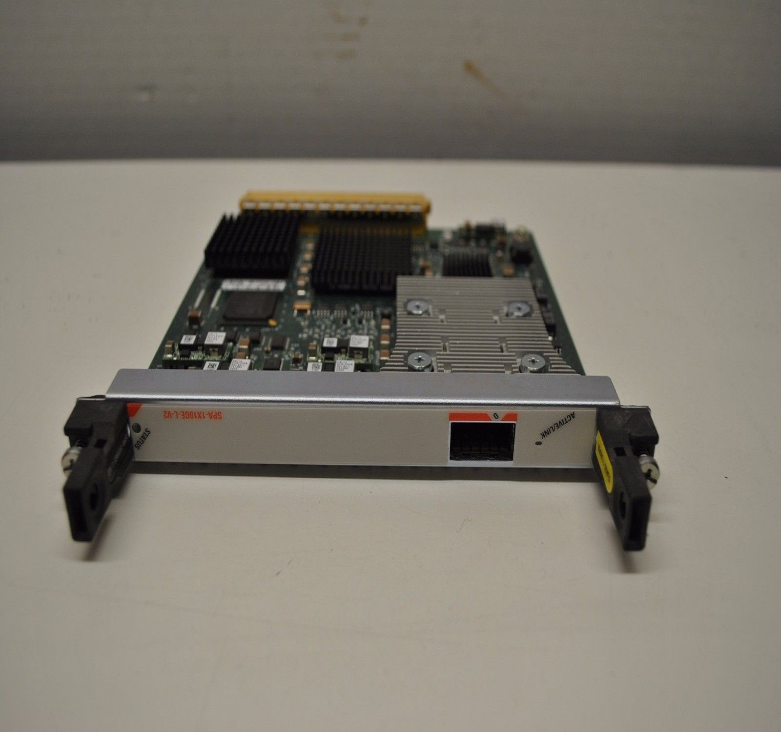 SPA-1X10GE-L-V2 1-портовый 10GE общий порт адаптер спа