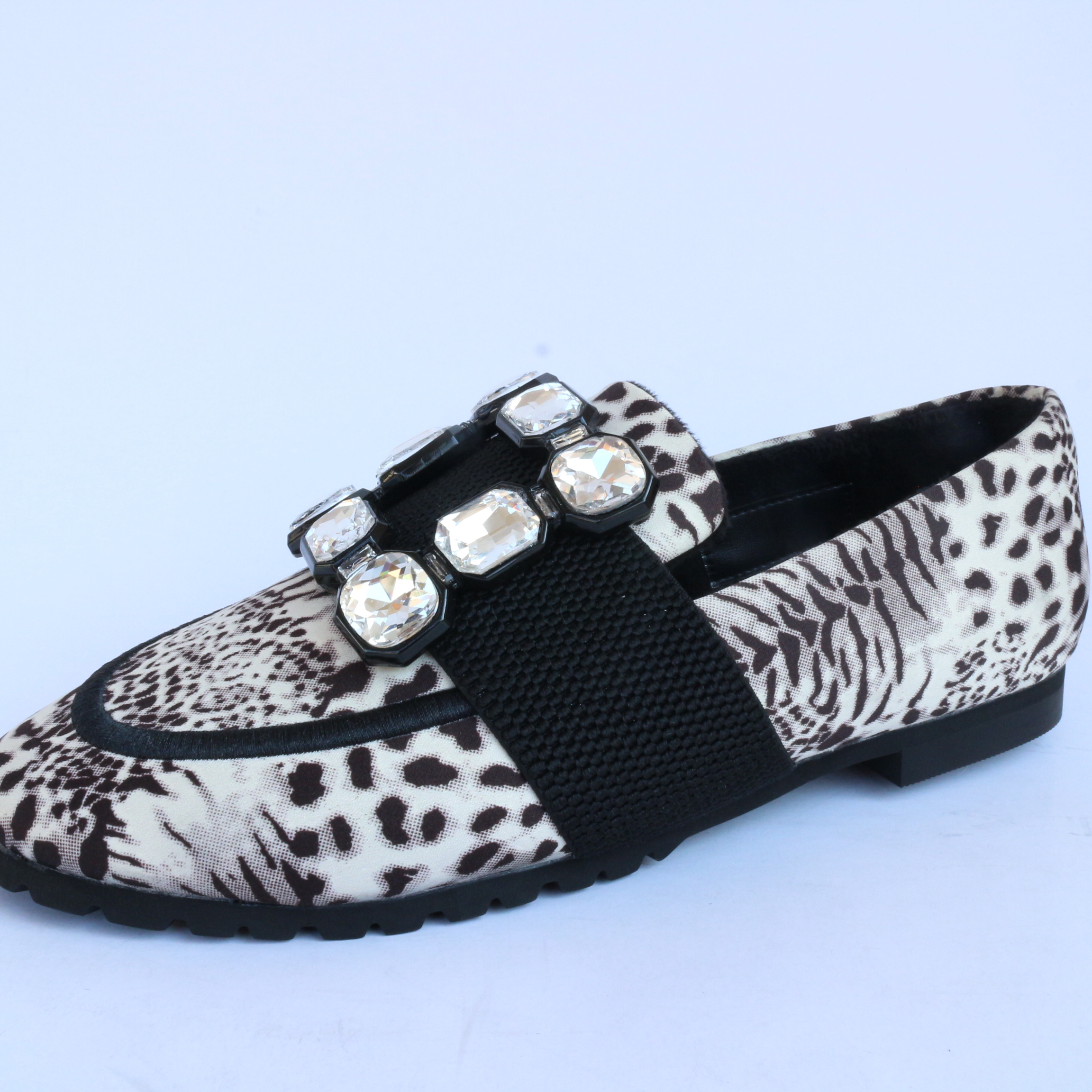 2022 Latest Design Fabric upper with rhinestone decorated platform casual pumps shoes for ladies and women