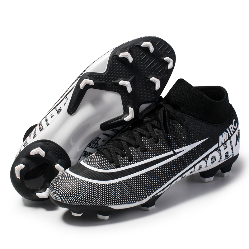 High quality durable using various popular product hot style spike model football shoes