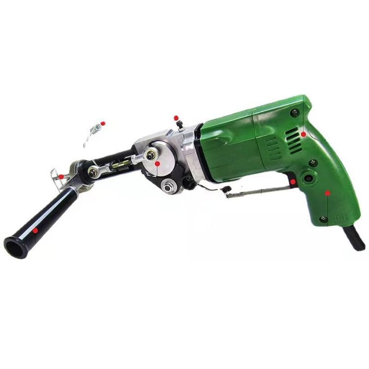Carpet tufting gun