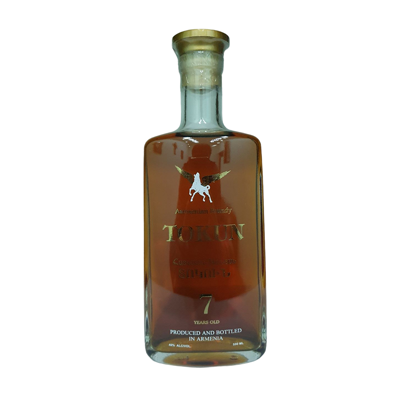 Tokun армянский высококачественный флакон 50cl, алкогольные напитки, вино, водка, спиртовой напиток