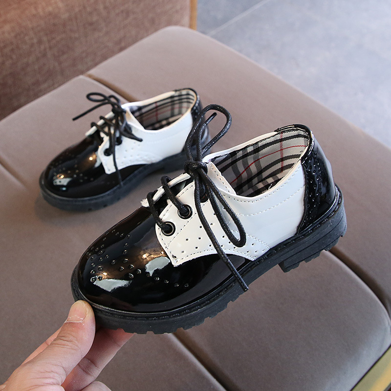 2020 new children's leather shoes student performance lace-up fashion girls patent leather single leather shoes kids shoes