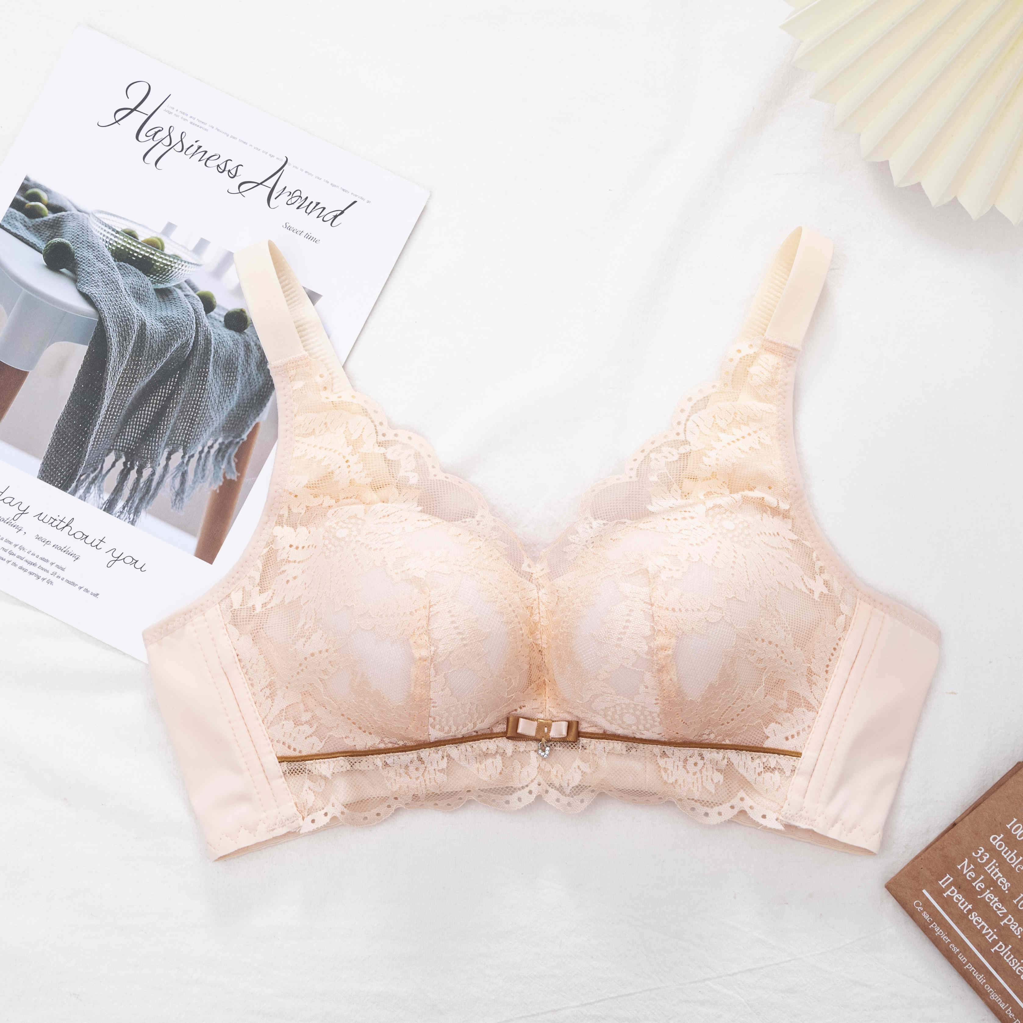 Flower Wireless Push Up Bra Big Cup For Big Breasted Women Full Coverage Thin Wire Free Back Closure Soft Bra Big Size