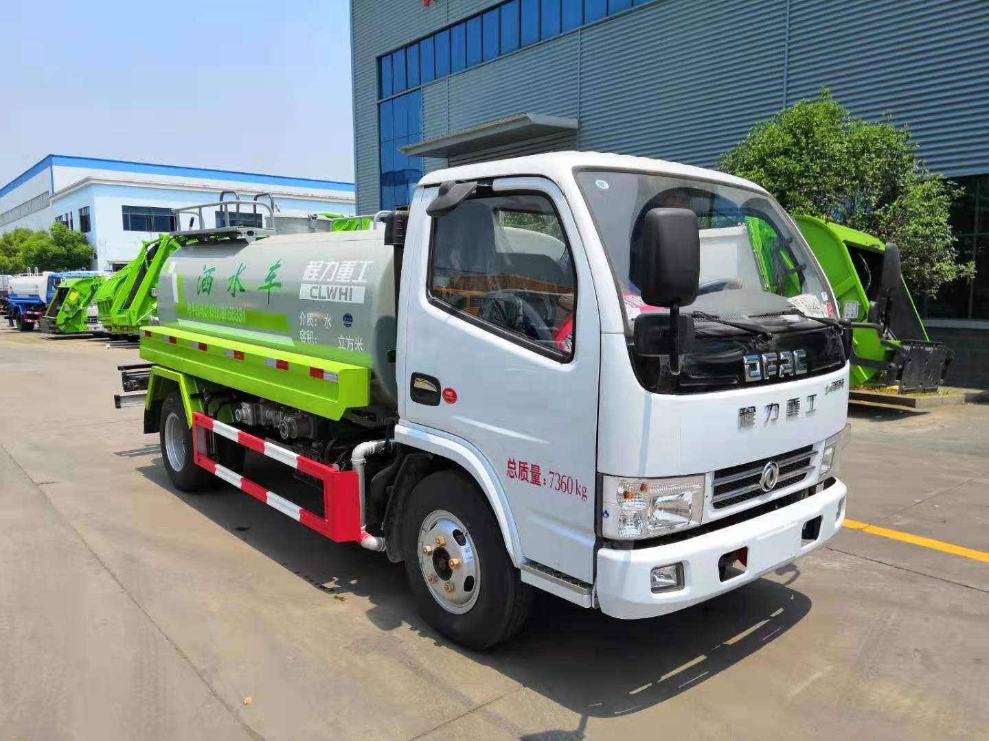 DONGFENG 3000L Автоцистерна грузовик