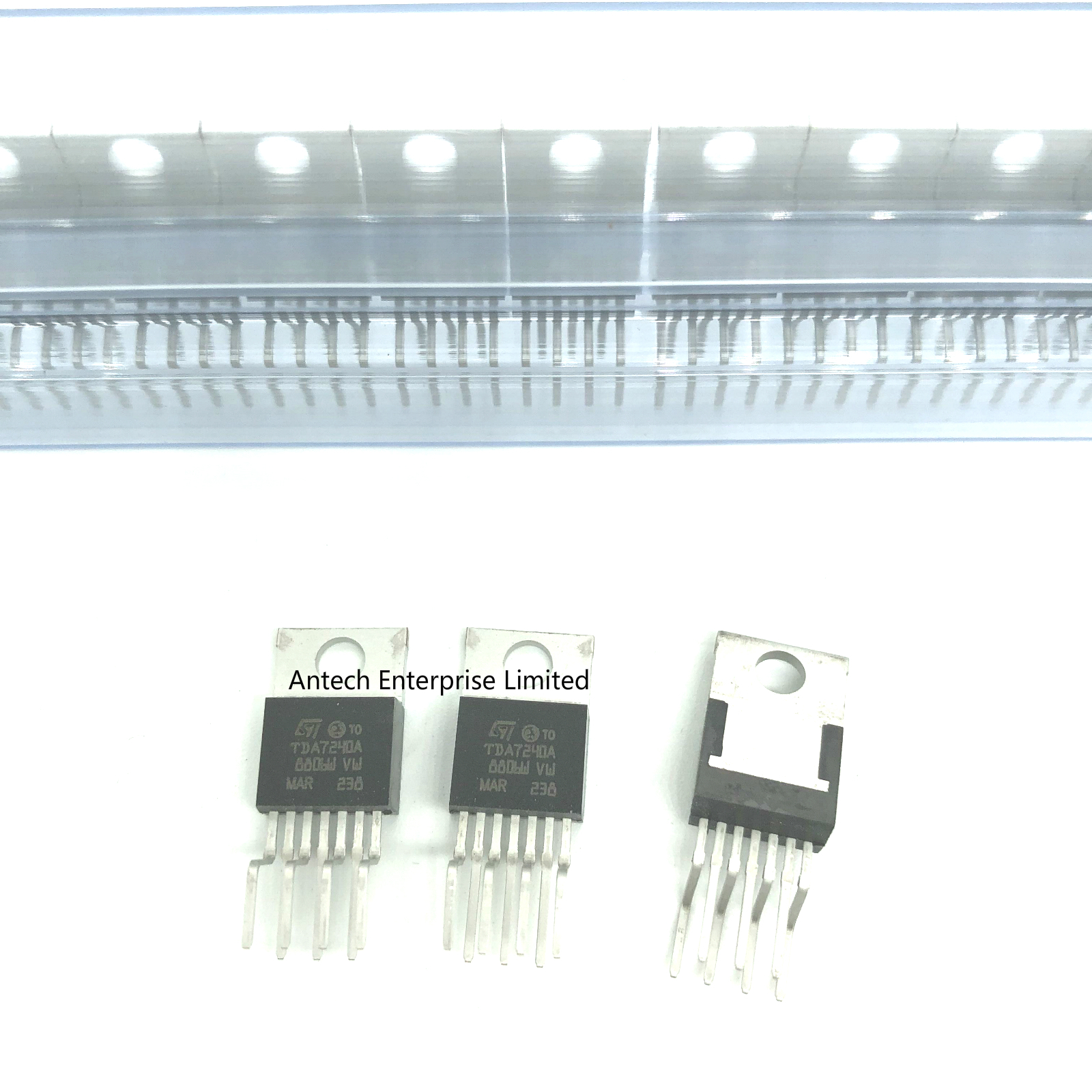   Electronic Components Audio Amplifiers IC Integrated Circuits   TDA7240AV