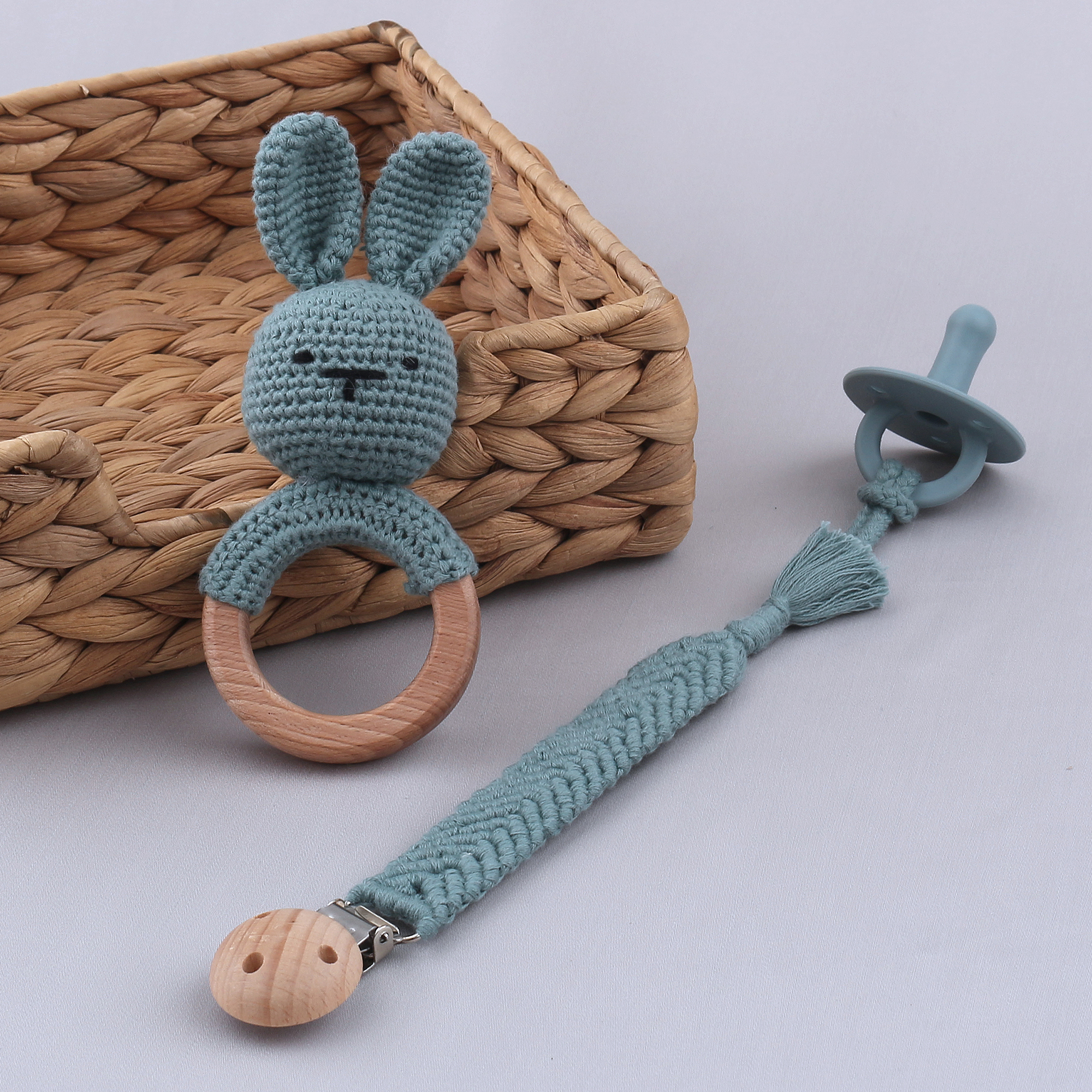 NEW ARRIVALS Natural Baby Bunny Stuffed Animal Rattle Crochet Cotton Toy Gift Set Crochet Bunny Teether