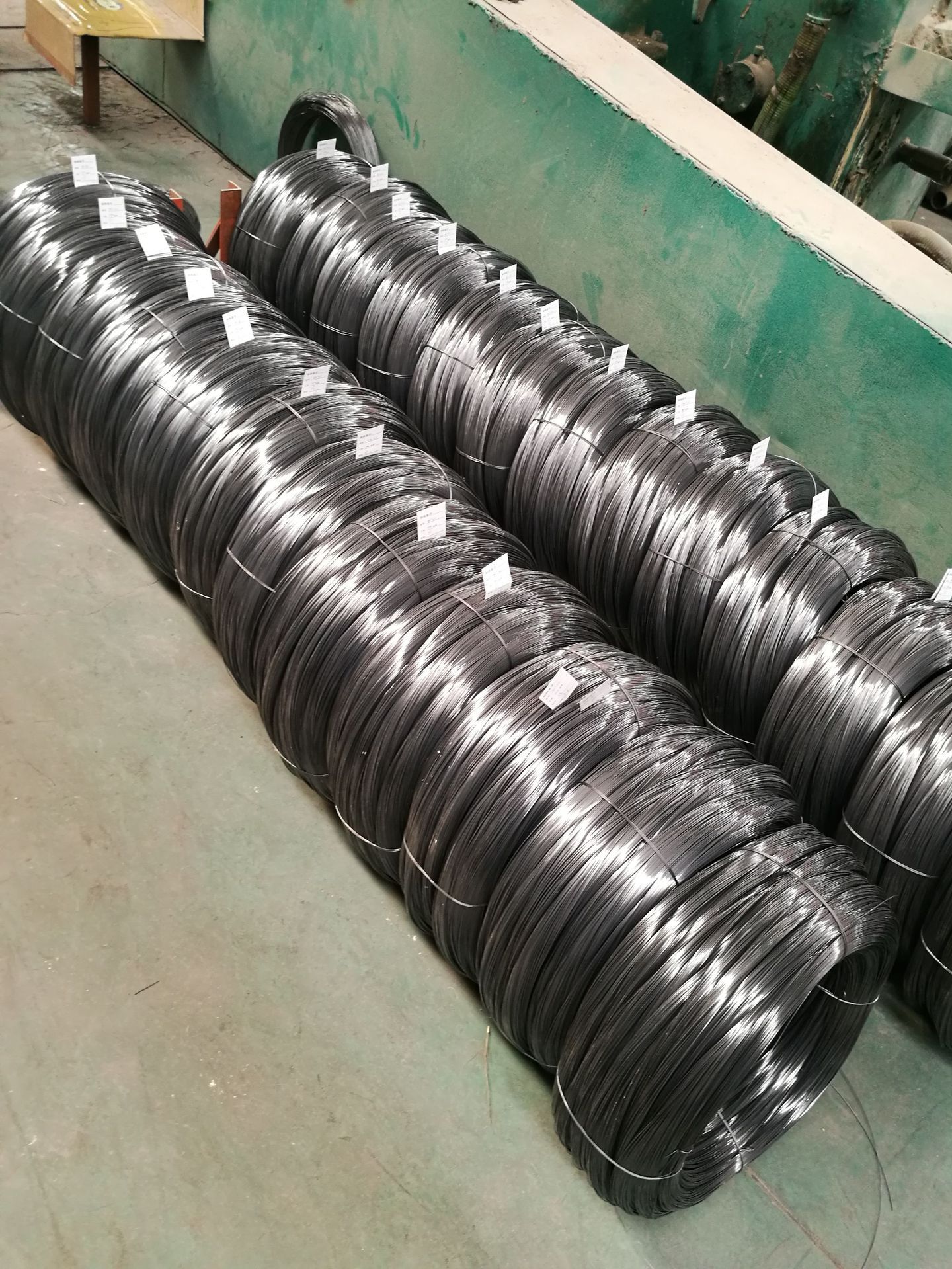 High Quality ASTM 82B SAE1020 1050 1060 Spring Steel Wire Carbon Steel Wire 2.0mm 3mm 1.2mm 1.5mm For Home Application