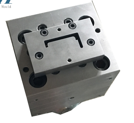 Pvc Wire Casing Making Machine/pvc Trunking Mould/pvc Wire Duct Tools Huanghsi City