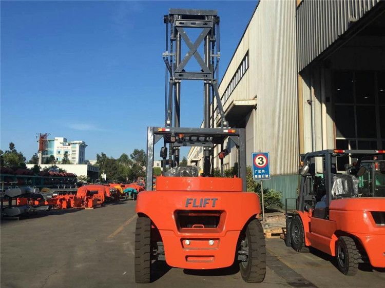 CE Approved Chinese Factory Direct Supplier  3 Ton Diesel Forklift Truck Price