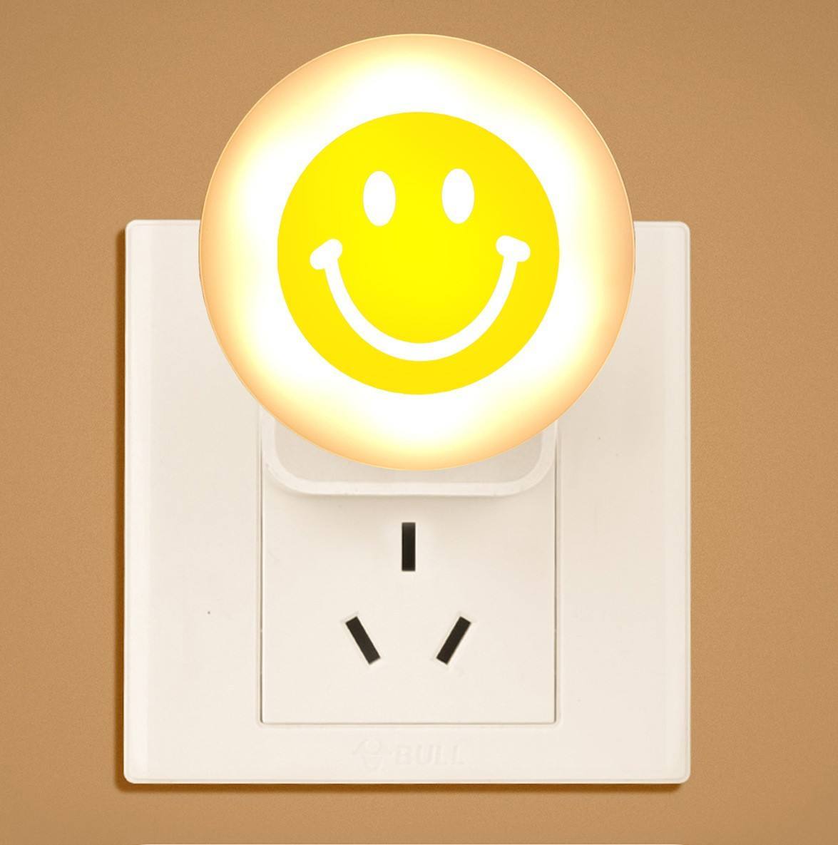 Smile cute face usb bedside 5v 1w kids room decoration projector eye protection portable night light ultrasonic aroma diffuser