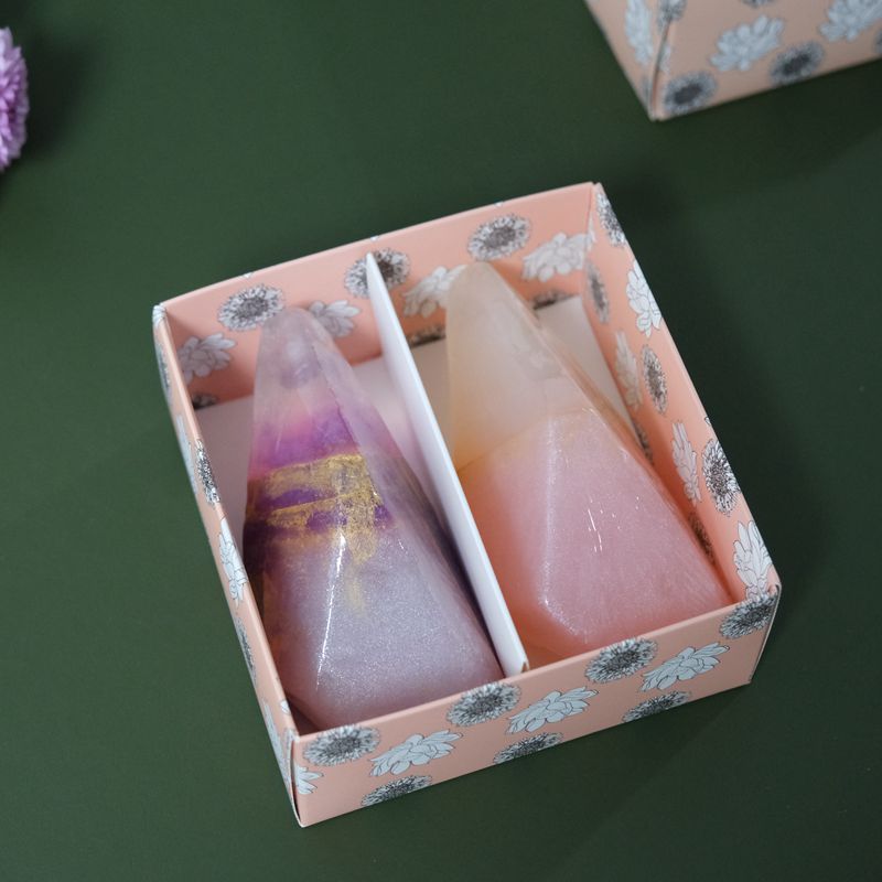 OEM Clear Stone Shaped Handmade Natural Organic Whitening Smoothing Chakra Crystal Soap