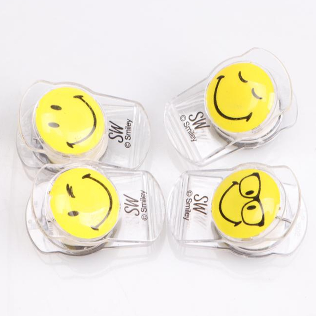 smile faceWhiteboard Wall Memo Note Magnetic Binder Folder Kitchen Home Usage Magnetic plastic Clip Refrigerator Magnet Clamp