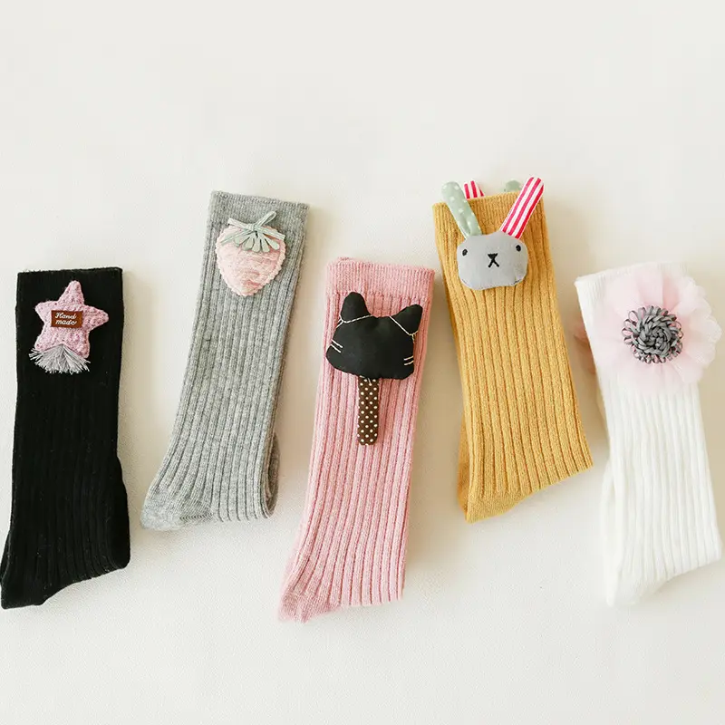 Uron can be customized custom low moq teen striped kids socks