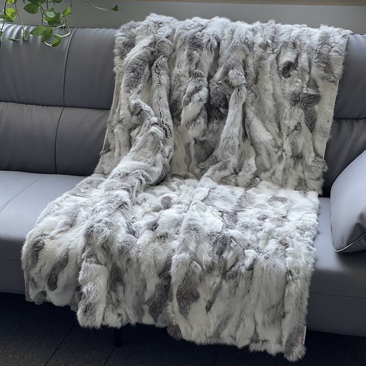 Good Quality Fluffy Modern Custom Warm Home Decoration Large Luxury plush Fur Rug