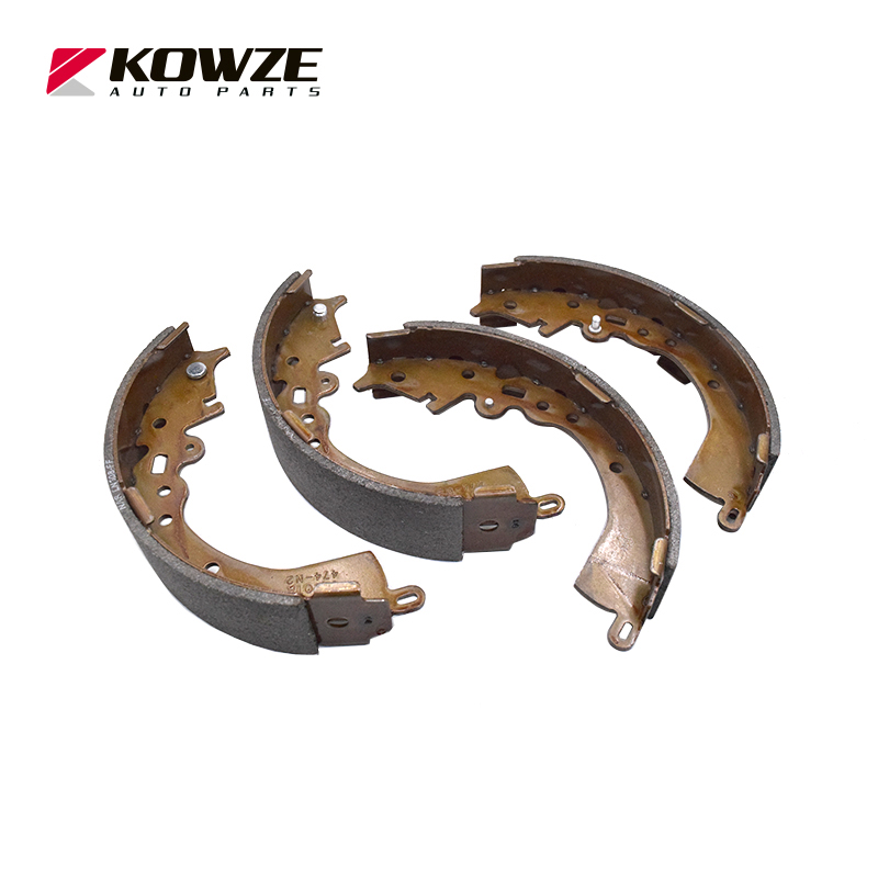 Automobile Brake Shoes For Toyota Hilux 2015- TGN121 KUN122 GUN122 2.4L 2.8L 04495-0K130