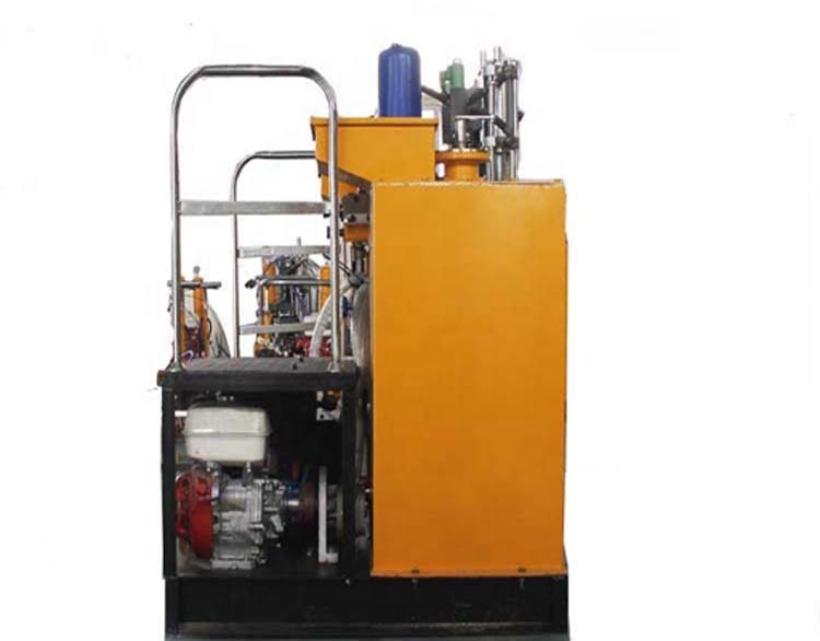 Two-cylinder and two-pump vehicle-mounted marking machine, automatic cold paint road marking machine, traffic road marking machi