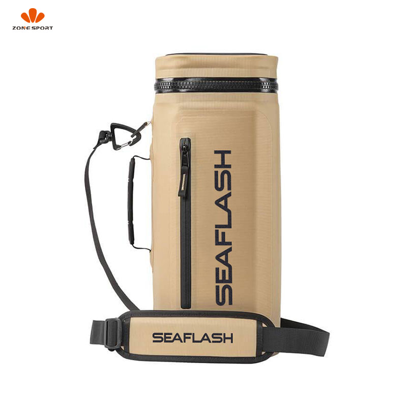 Factory Custom Coole Rbag Lightweight Design with Padded Shoulder Straps Small Cooler Bag 840d Tpu Cooler Bag