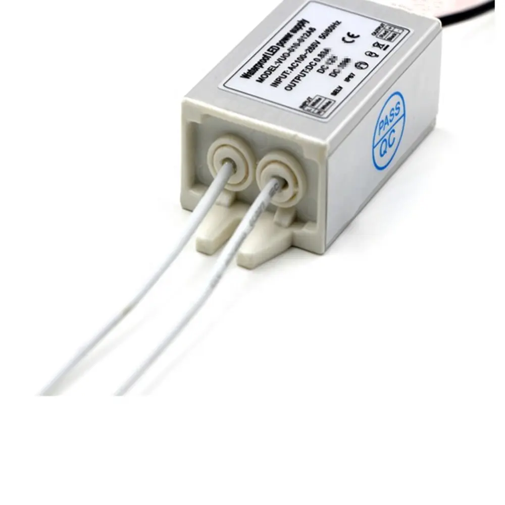 Постоянное напряжение водонепроницаемый IP67 за 1-3W LED Драйвер входного AC110-260VAC на выходе 12В/1-5A 12-80 Вт источник питания со светодиодом