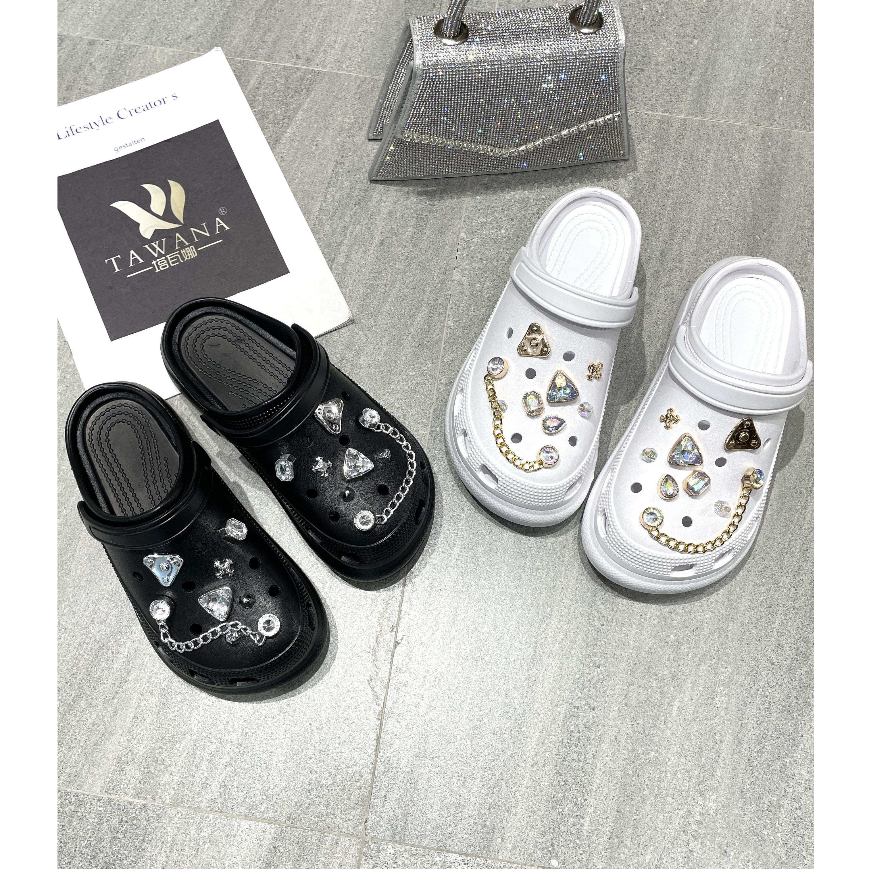 hot sell women clogs high heel thick bottom with diamond rhinestone slippers slides for Women outdoor beach Sandals slippers