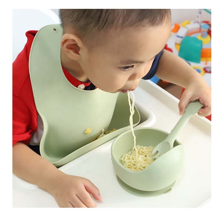 Wholesale bpa free baby silicone mat bowl babi feed silicone bowl bib toddler baby eating silicon girl kid training bowls
