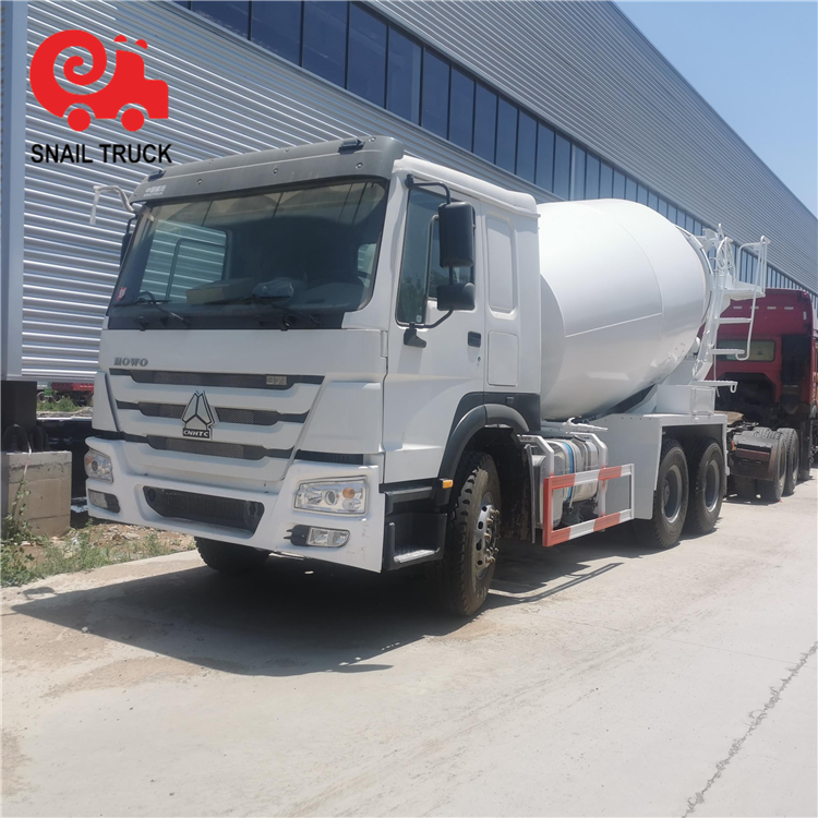 Used Construction Machinery HOWO Concrete Mixer Truck for sale, 6X4 used mixer truck