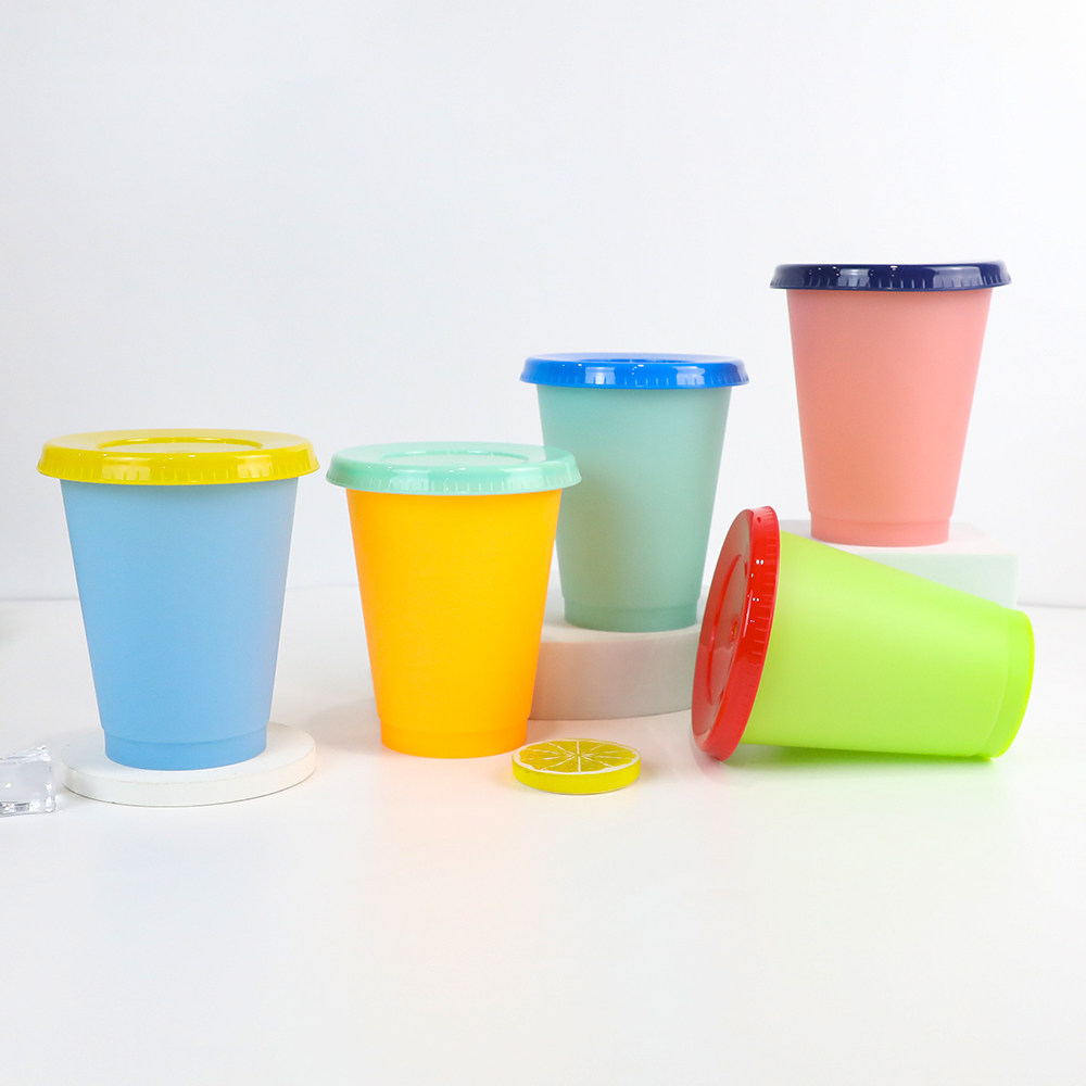 RTS Customized Cold Temperature Change Tumbler Plastic Portable Reusable Colorful Cups