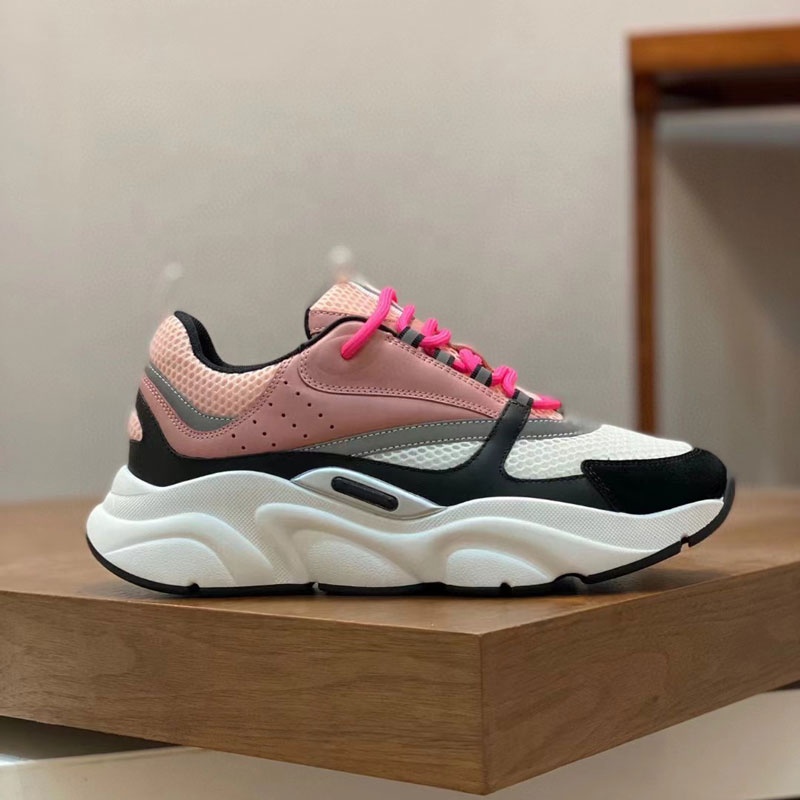 Top quality hot selling products 2024 women chunky shoes other trendy casual men's sneakers walking style shoes men