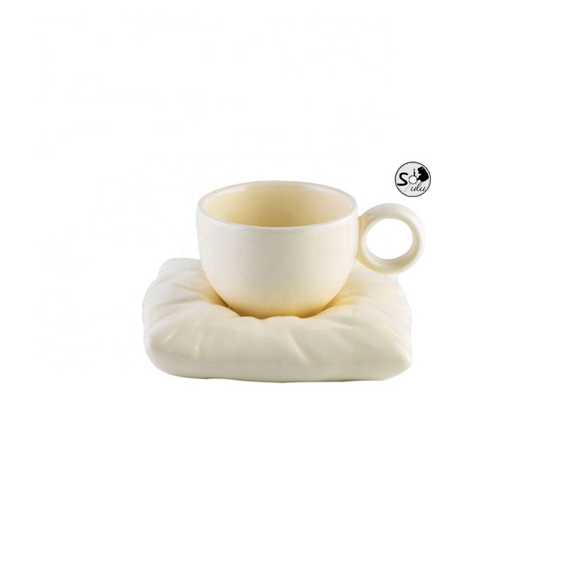 2021 hot sale nordic ceramic cup ins wind creative macaron pillow bag coffee cup manufacturer wholesale