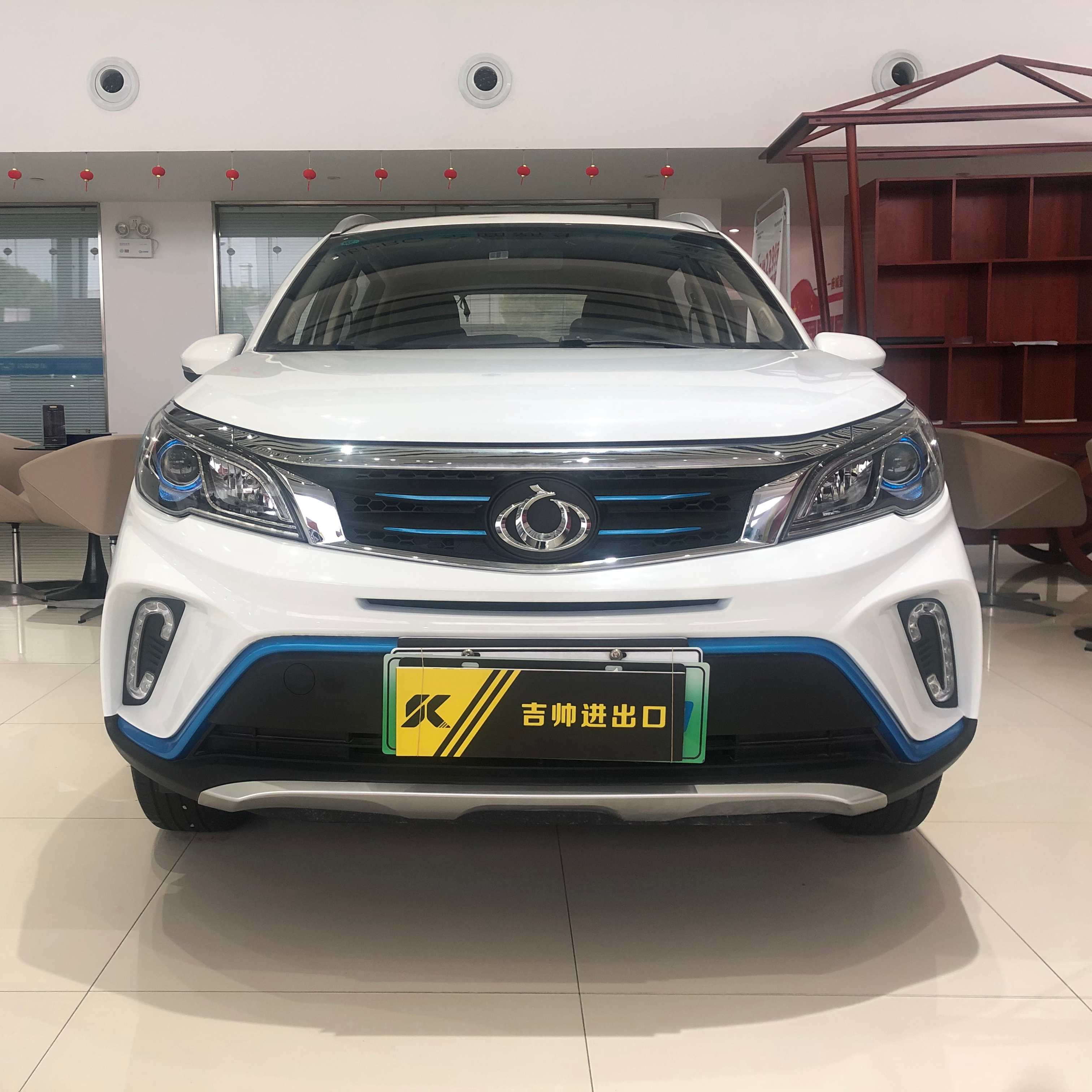 Электрический автомобиль Geely Ex3 Nedc 351 км Lhd утвержденный экспортер б/у автомобиля в Китае пробег в пределах 100 км