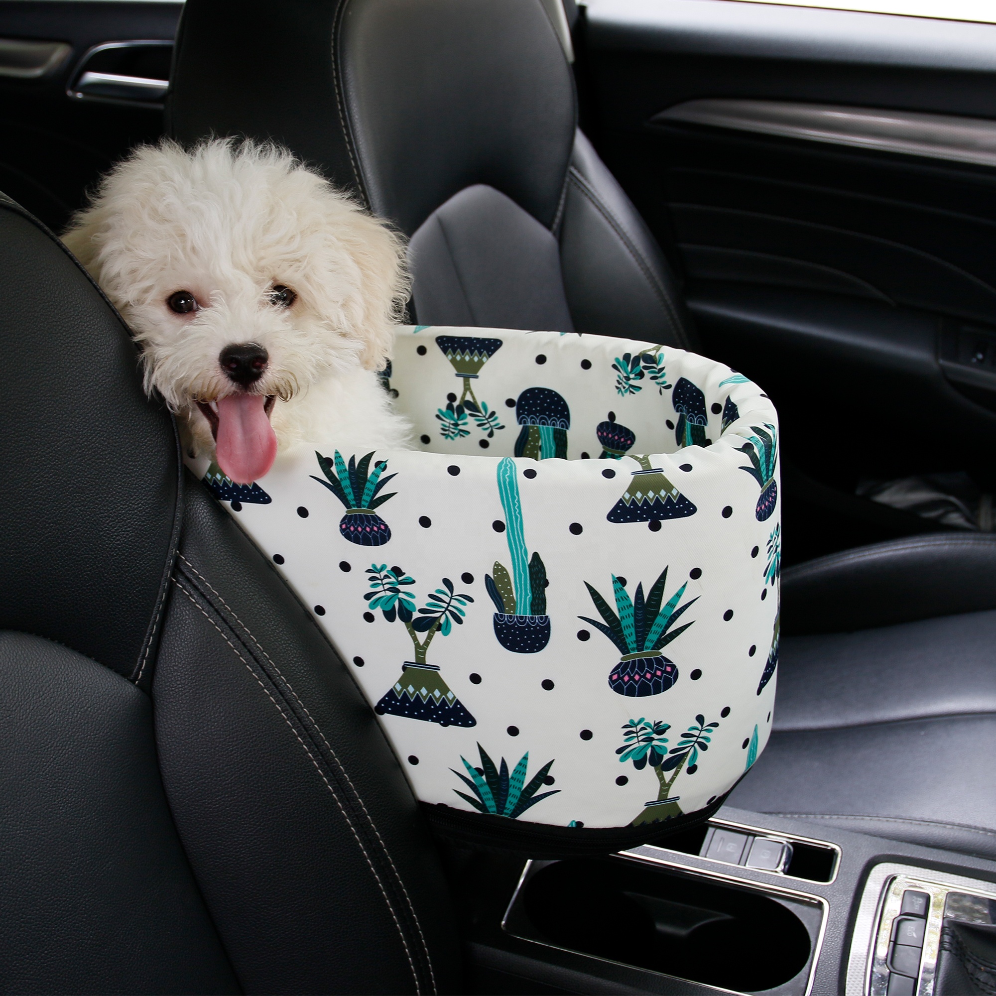 Comfortable Safety Removable Washable Small Animal Car Armrest Center Console Dog Kennel Pet Booster Seat for Cars Trucks SUV