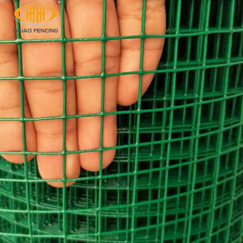 Китайский поставщик, готовый к отправке 1,5x18 м 1,0 мм проволока 1/2 дюйма, сварная проволочная сетка с ПВХ покрытием, рулон